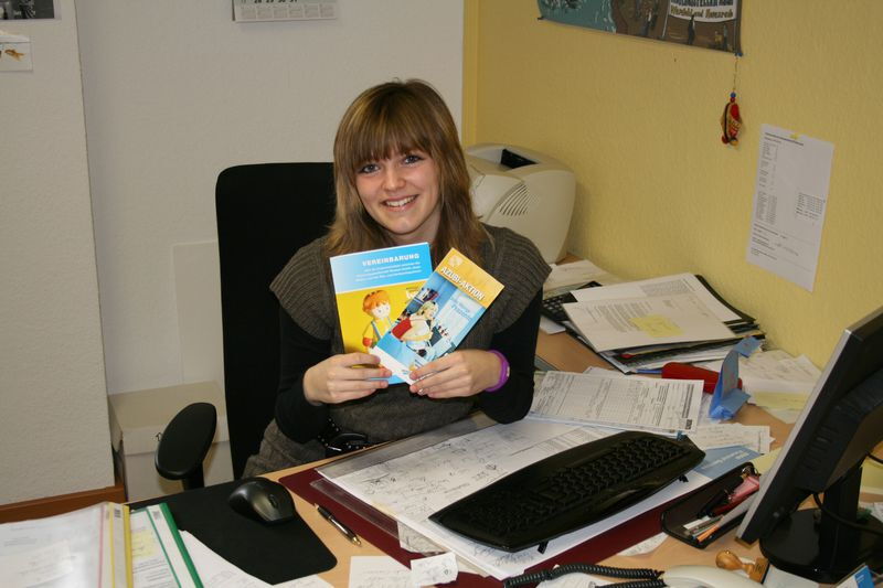 Praktikantin Laura von der Brake