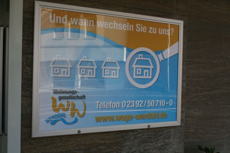WOGE-Schaukasten in der Bahnhofstr. 16