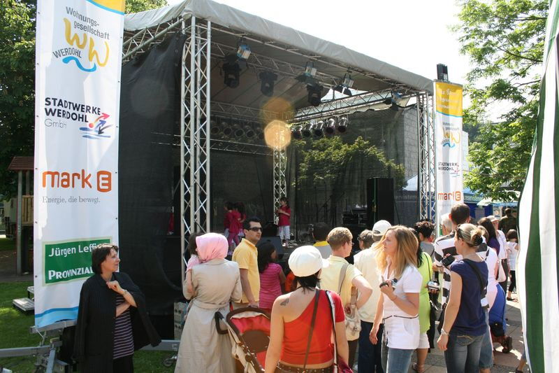 Bühnenprogramm auf dem Brünnighausplatz