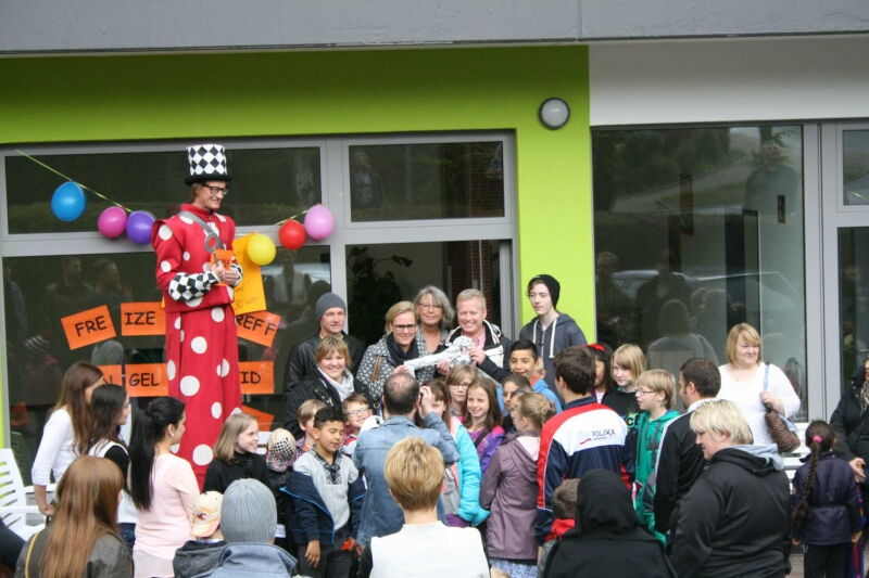 Silvia Voßloh und Ingo Wöste bei der Schlüsselübergabe!
