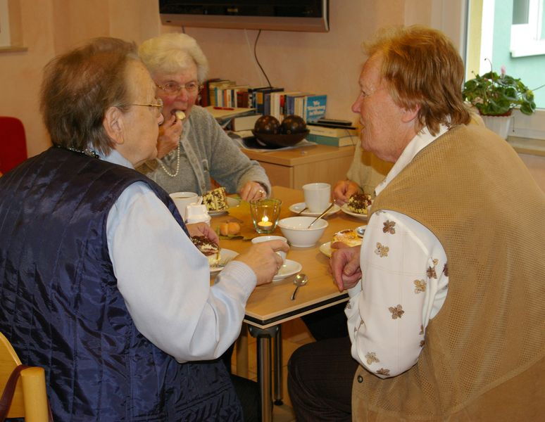 Ein nettes Pläuschchen beim Herbstfest im NHZ